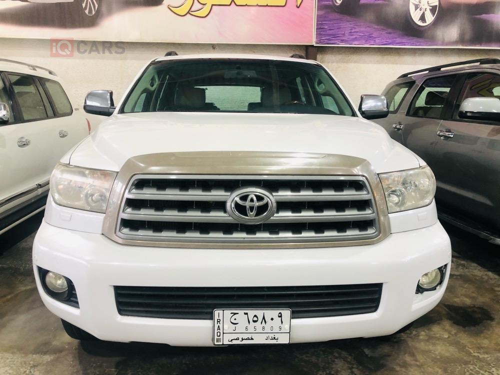 Toyota Sequoia